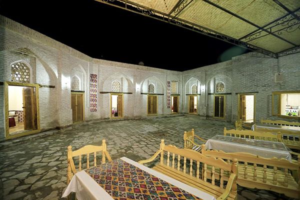 Khurjin Hotel