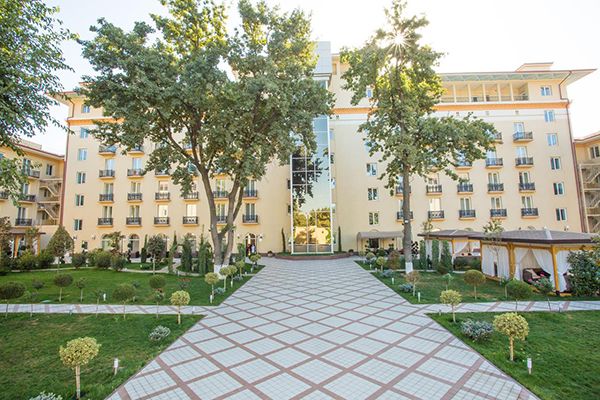Lotte City Hotel Tashkent Palace