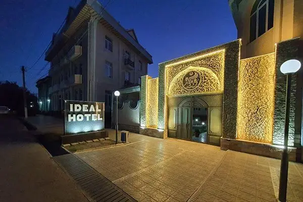Ideal Hotel